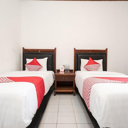 OYO 1778 Omah Duwet Hotel Beran Kidul Buitenkant foto