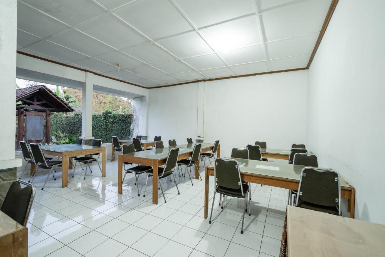 OYO 1778 Omah Duwet Hotel Beran Kidul Buitenkant foto